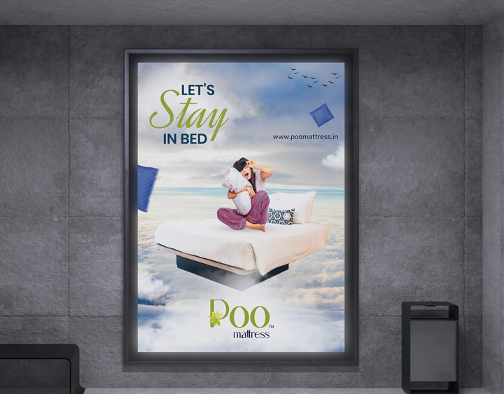 poo-mattress-hoarding1-720x563